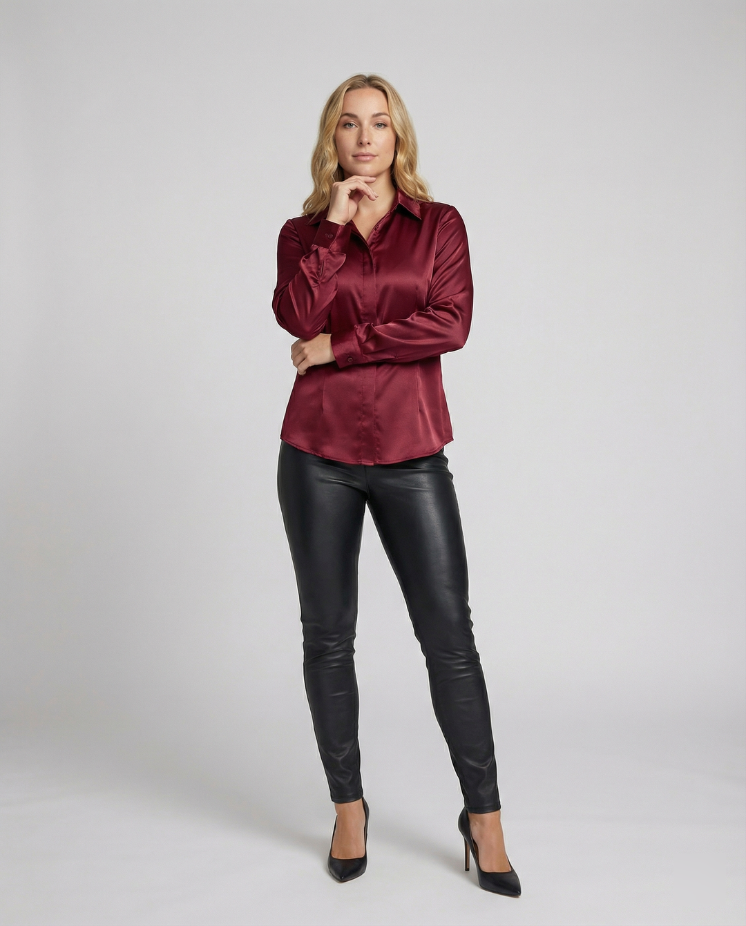 Damen Satin-Bluse mit klassischem Kragen Echoarchiv