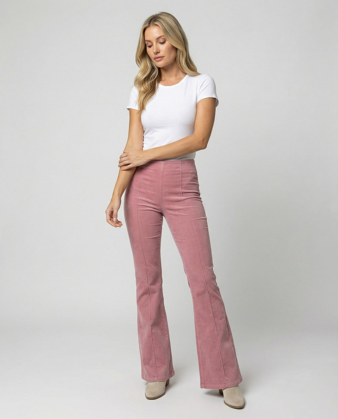 Damen Flared Cord-Hose mit hohem Bund und weichem Material Echoarchiv