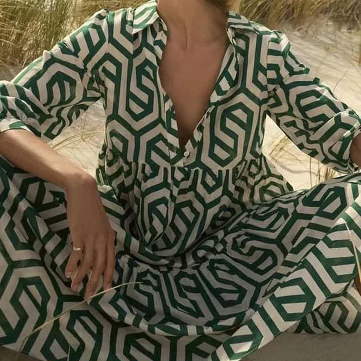 Echoarchiv | Langärmliges Kleid Mit Geometrischem Muster