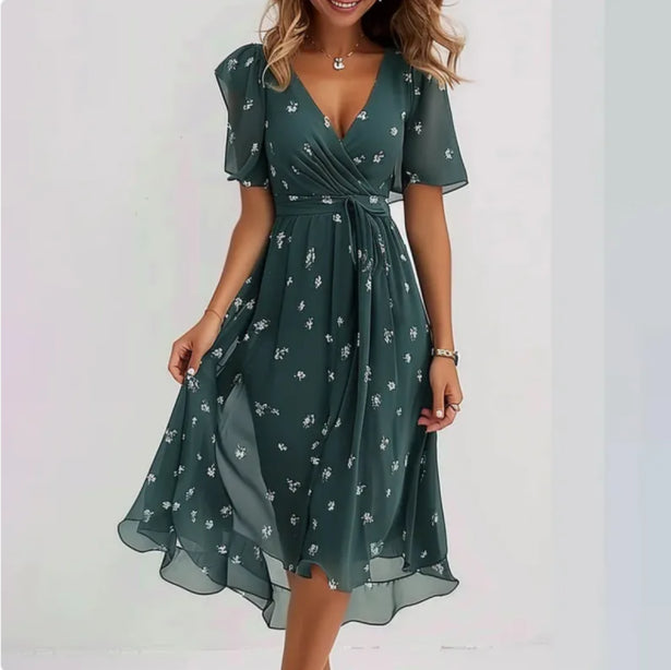 Echoarchiv | Elegantes Damen Kleid mit V-Ausschnitt