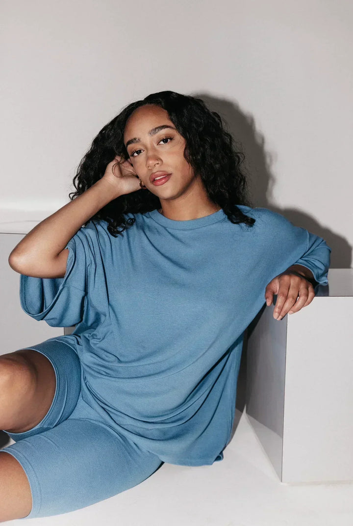 Echoarchiv | Damen Lounge Set mit Oversized T-Shirt und Biker-Shorts