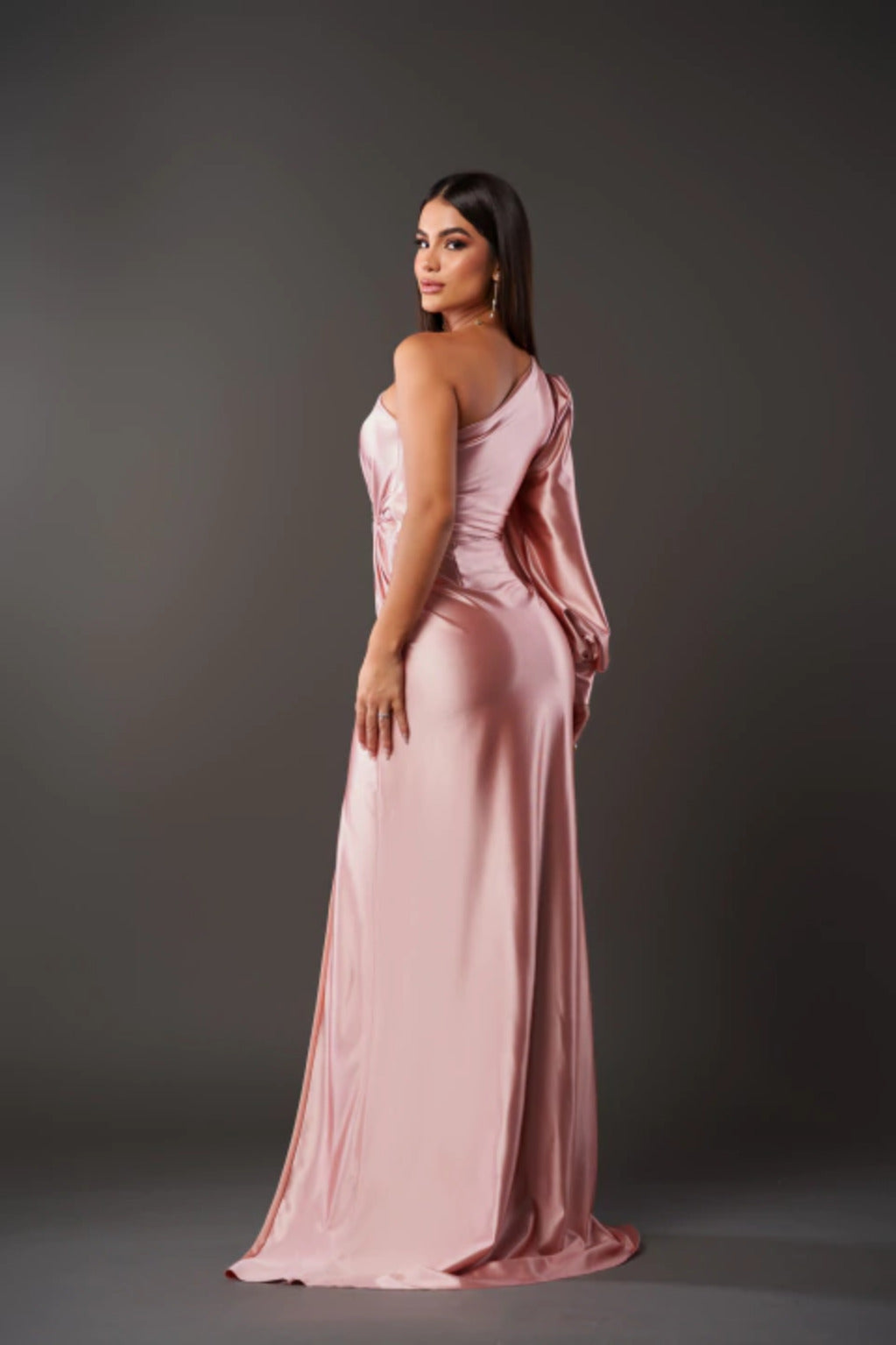 Echoarchiv | Elegantes Anspruchsvolles Kleid