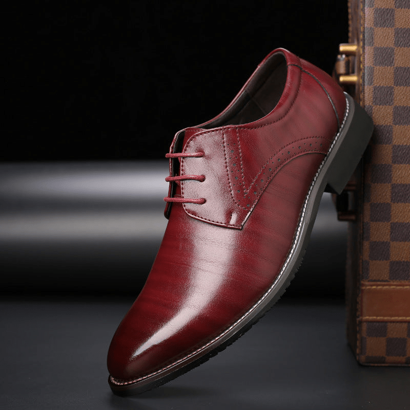 Echoarchiv | Stilvolle Herren Schuhe Schnürschuhe mit Brogue Details