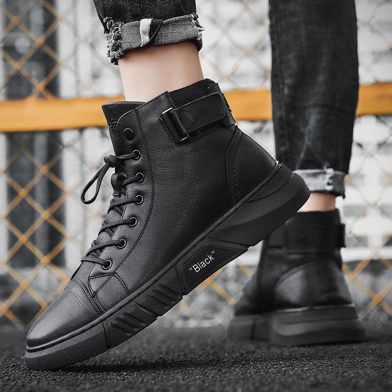 Echoarchiv | Robuste Schwarze Herrenschuhe