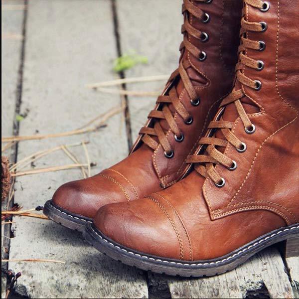 Knöchelhohe Leder-Stiefel für Frauen mit Schnürung und orthopädischem Komfort – Soraya Echoarchiv