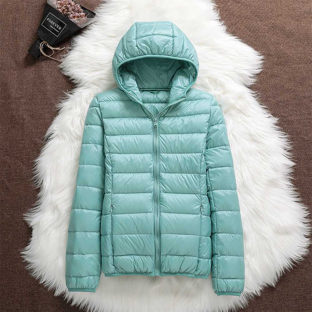 Echoarchiv | Daunenjacke mit Kapuze für Damen