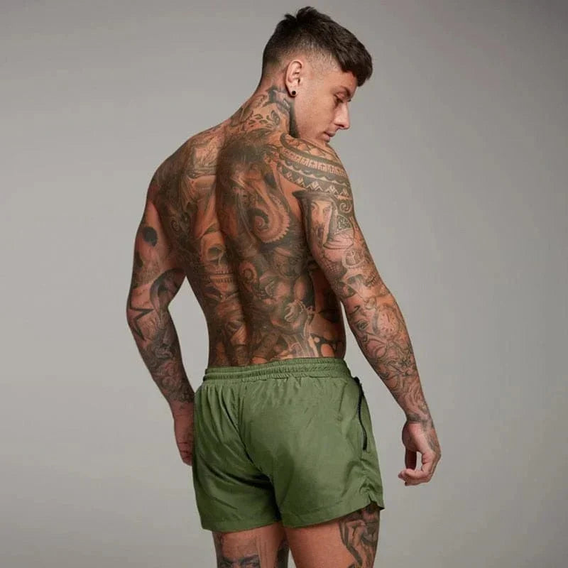 Echoarchiv | Kurze Badeshorts für Männer mit Tasche