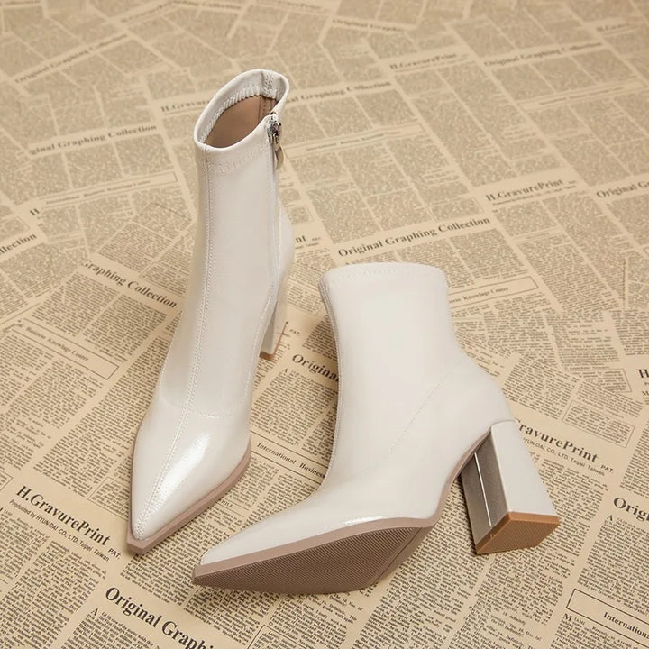 Echoarchiv | Damen-Stiefeletten mit hohem Absatz