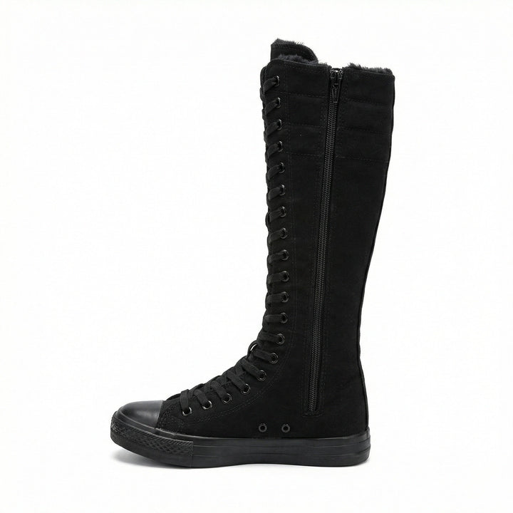 Echoarchiv - Schnürstiefel mit Quasten