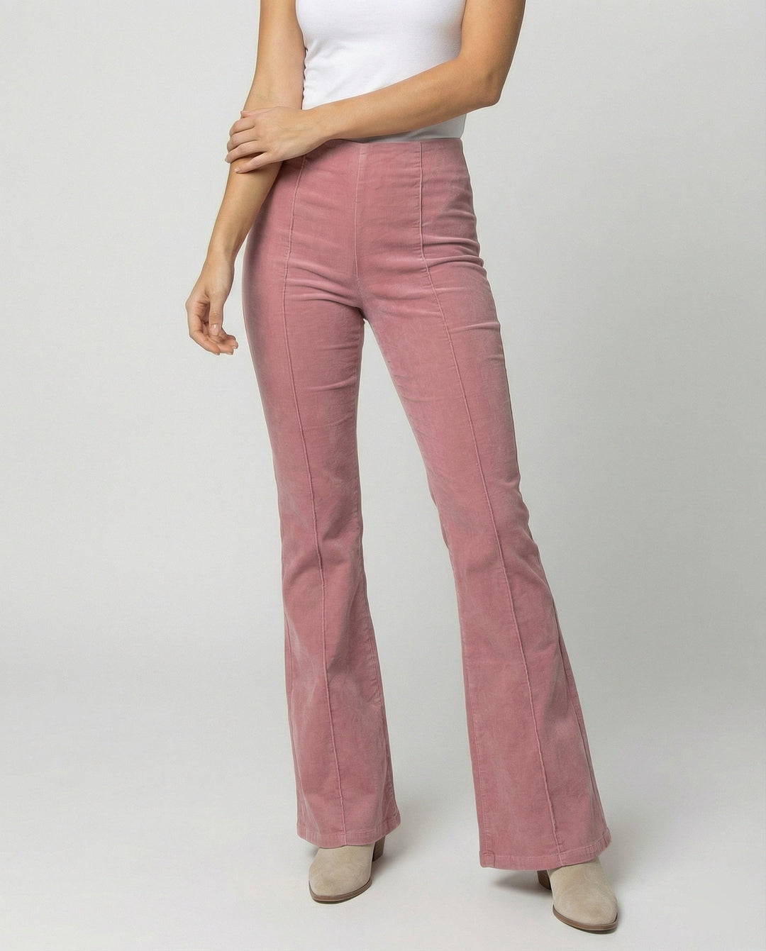 Damen Flared Cord-Hose mit hohem Bund und weichem Material Echoarchiv
