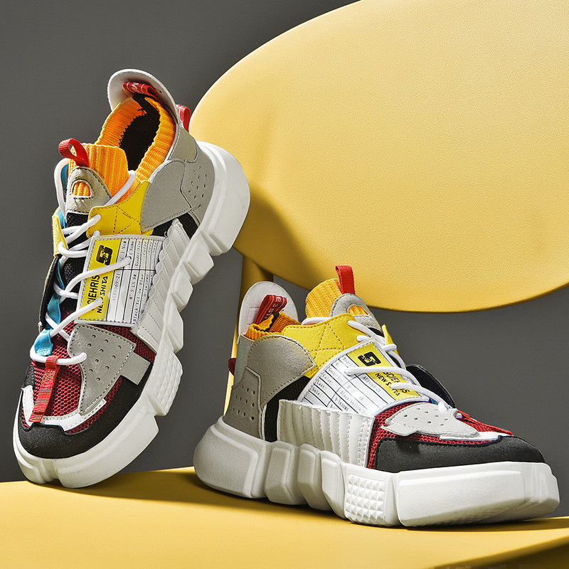 Turnschuhe mit sportlichem Look für Männer Echoarchiv