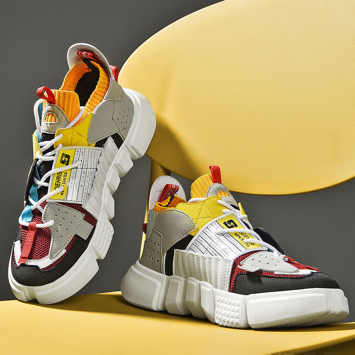 Turnschuhe mit sportlichem Look für Männer Echoarchiv