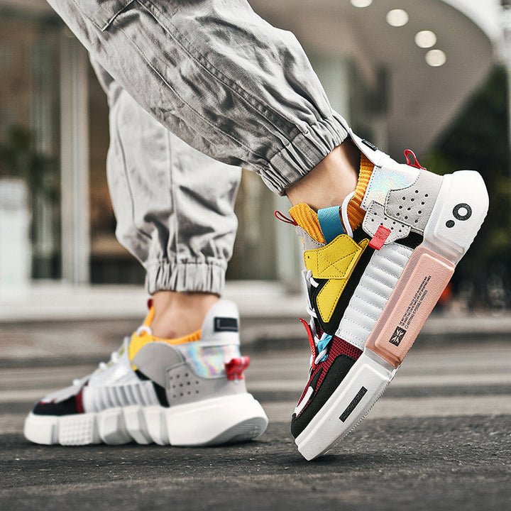 Turnschuhe mit sportlichem Look für Männer Echoarchiv
