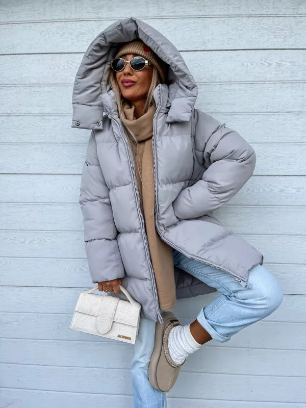 Echoarchiv | Elegante und leichte Daunenjacke für Damen