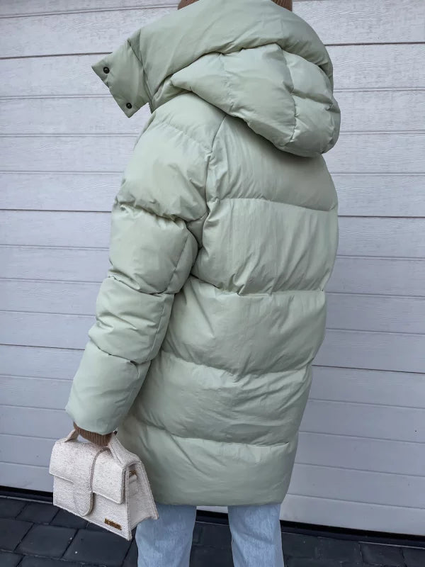 Echoarchiv | Elegante und leichte Daunenjacke für Damen
