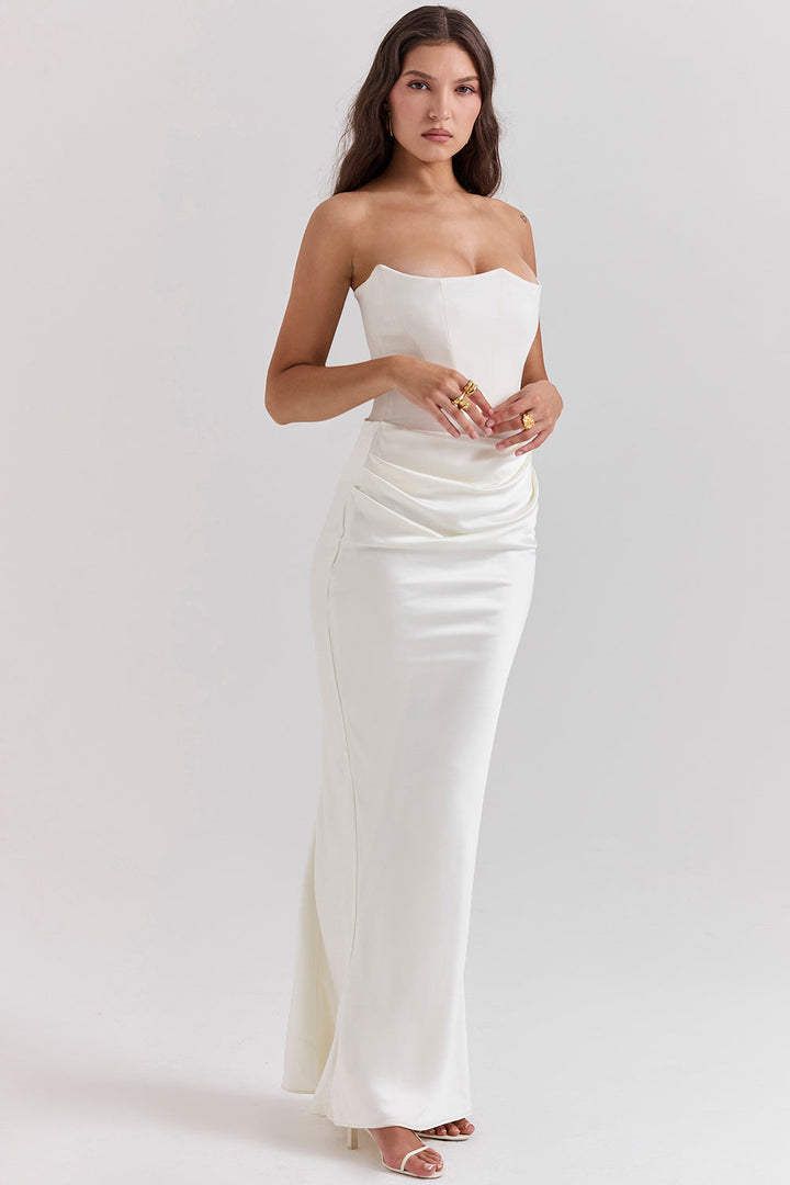 Echoarchiv | Elegante Strapless Korsettkleid