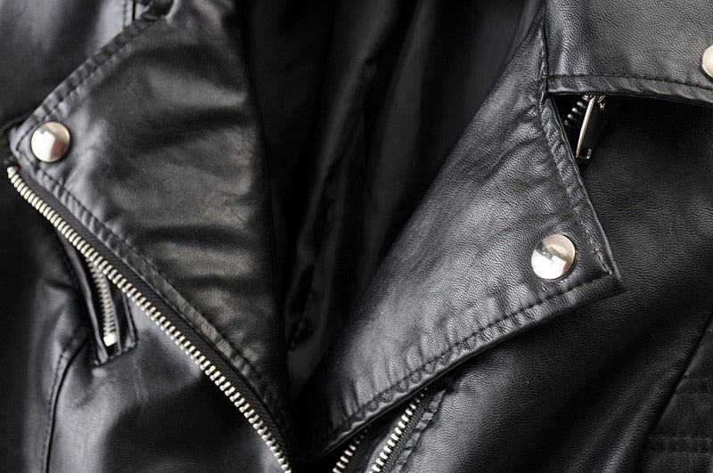 Echoarchiv | Biker-jacke für Damen: Ausgabe 2024