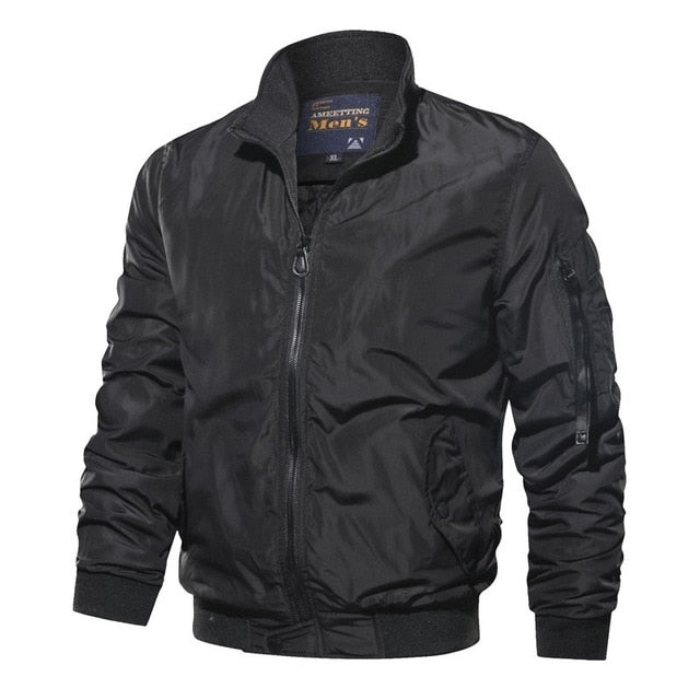 Echoarchiv - Stilvolle und winddichte Bomberjacke für Männer