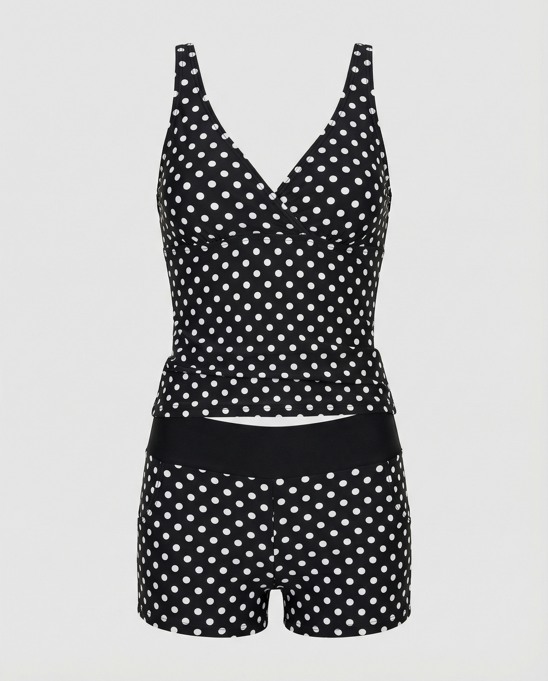 Echoarchiv – Figurschmeichelnder Damen-Tankini, Tankini-Oberteil & Modische Shorts