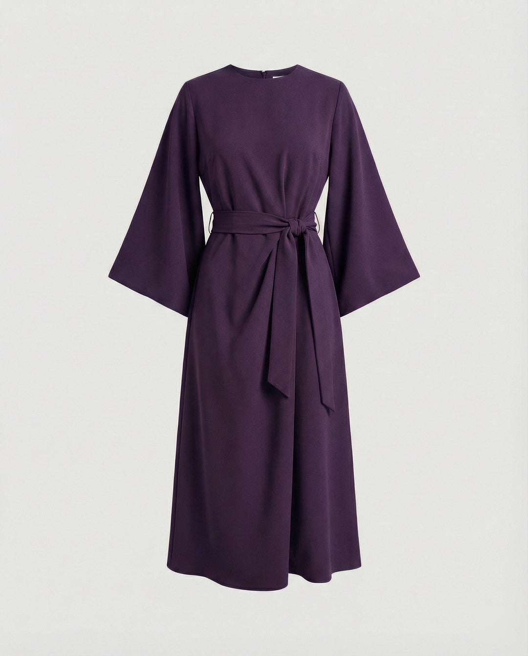 Echoarchiv | Elegantes Kleid mit Laternenärmeln und Gürtel