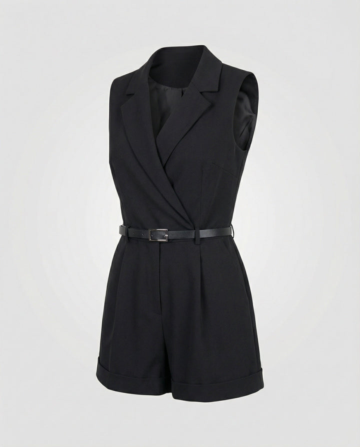 Echoarchiv | Schickes Kurz-Jumpsuit Für Stilvolle Frauen