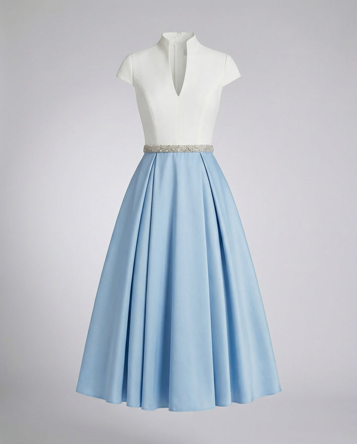 Damen Elegantes Midikleid mit Hochgeschlossenem Kragen & Schwingendem Rock | Echoarchiv