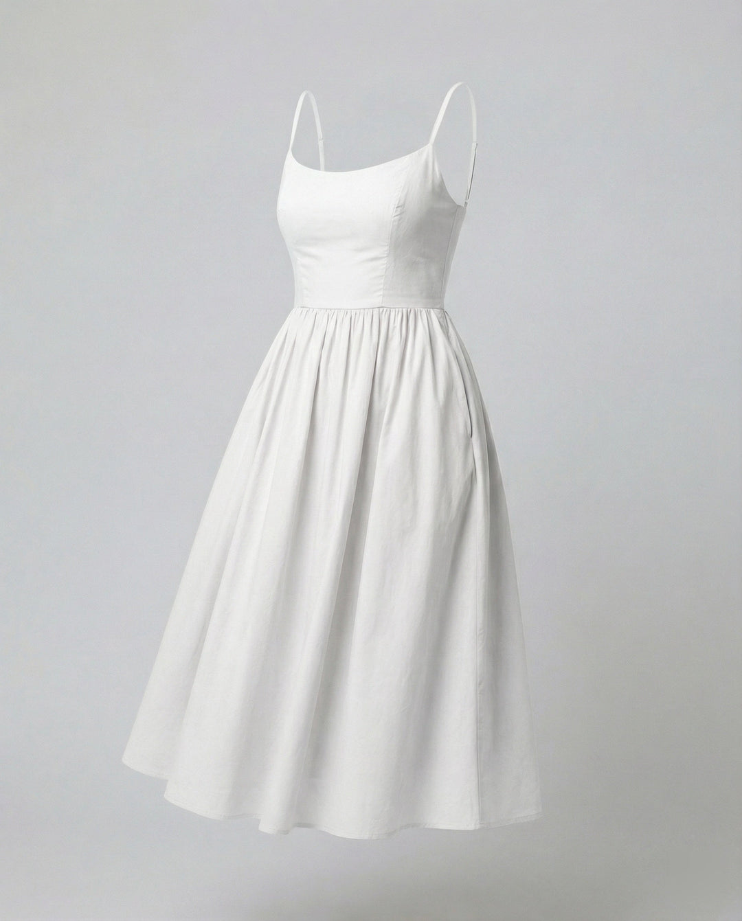 Echoarchiv | Einfarbiges Kleid mit U-Ausschnitt und Strapsen