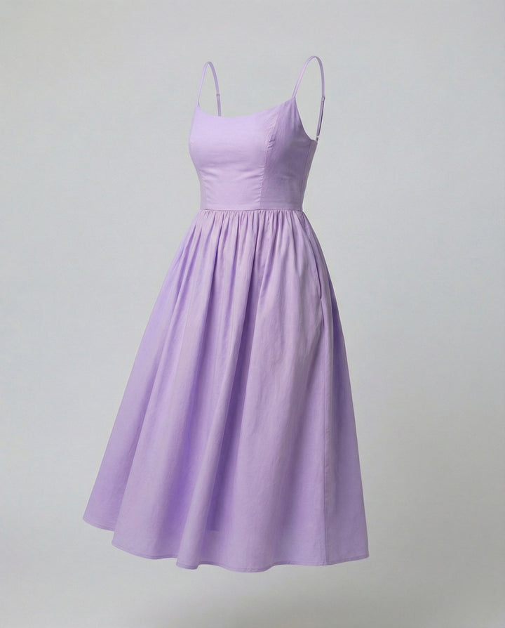 Echoarchiv | Einfarbiges Kleid mit U-Ausschnitt und Strapsen