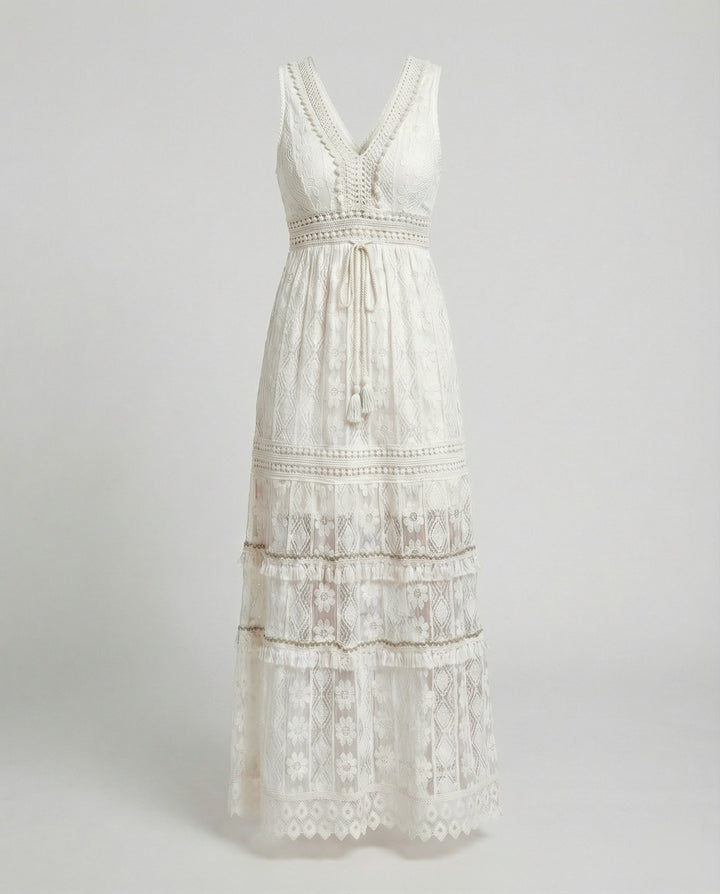 Echoarchiv | Anmutiges Boho-Spitzenkleid für Den Sommer