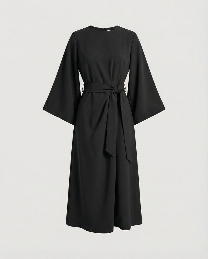 Echoarchiv | Elegantes Kleid mit Laternenärmeln und Gürtel