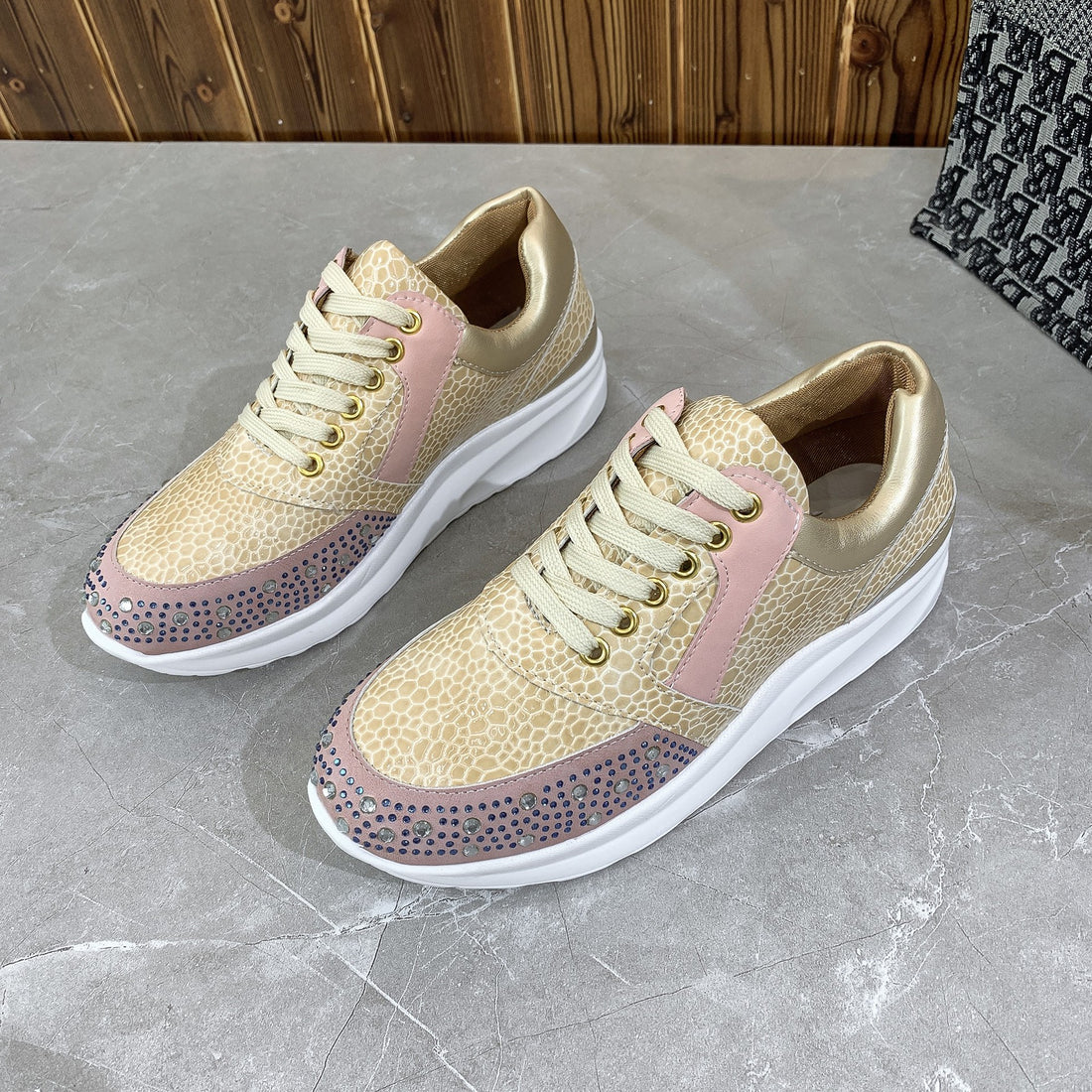 Orthopädischer Damenschuhe – Seravelle