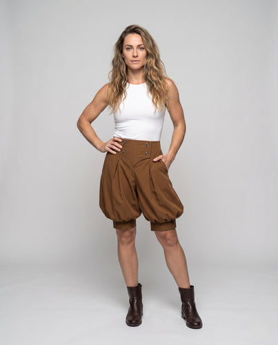 Damen elegante Ballon-Shorts mit Doppelknopfdetails Echo Archiv