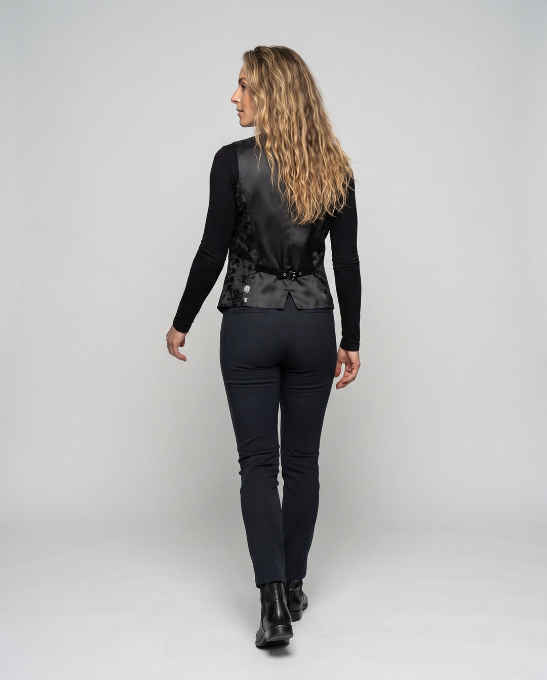 Product 15960137859402 - back_view