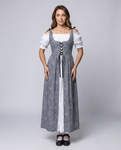 Damen traditionelle Kleid mit verspieltem Design Echo Archiv