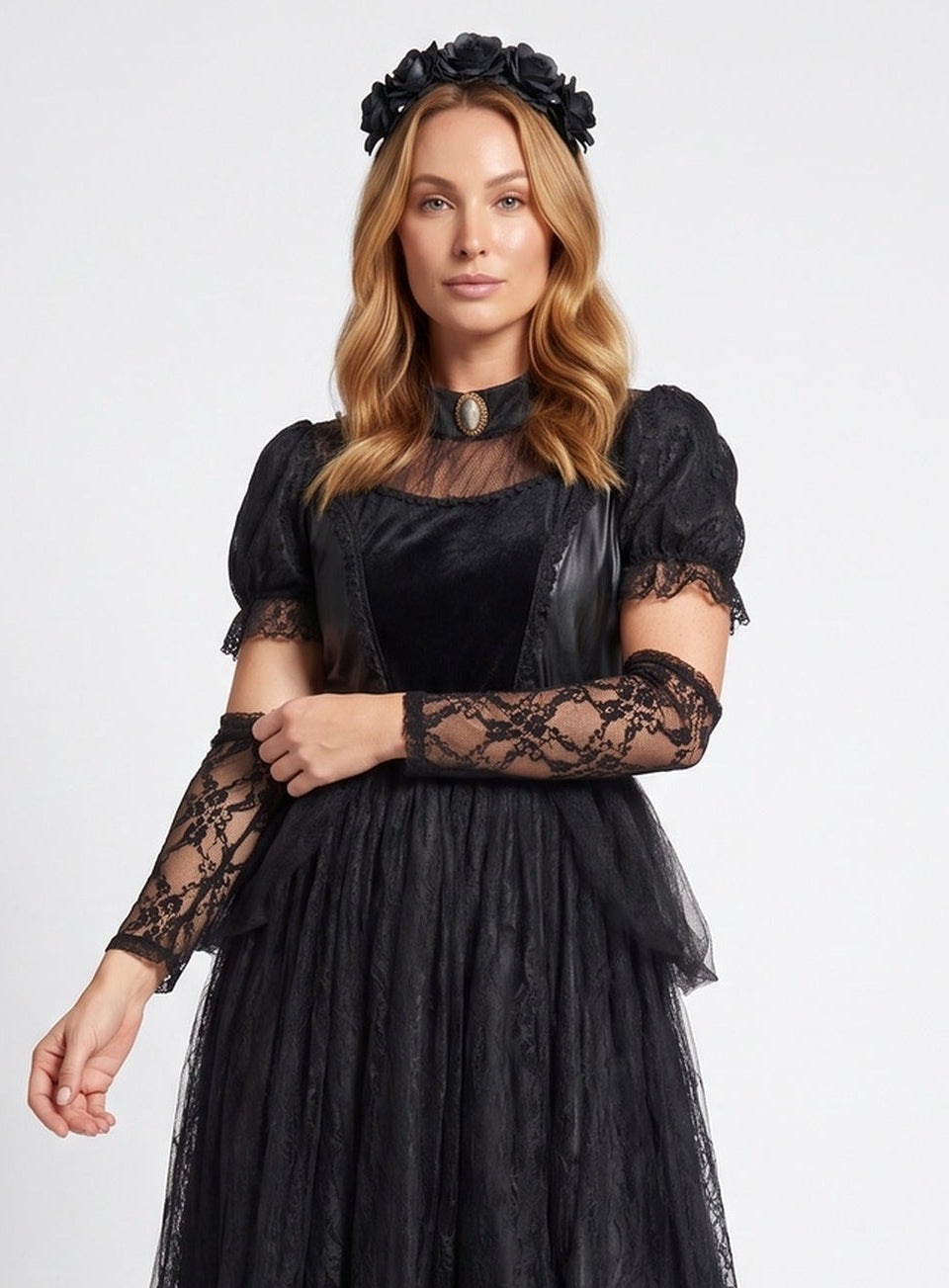 Damen Elegantes Gothic-Kleid mit Spitzen- und Tüllakzenten Echo Archiv