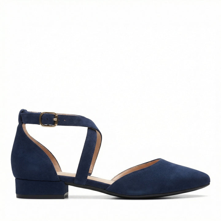 Echoarchiv | Modische Flache Sandalen mit Spitzer Spitze