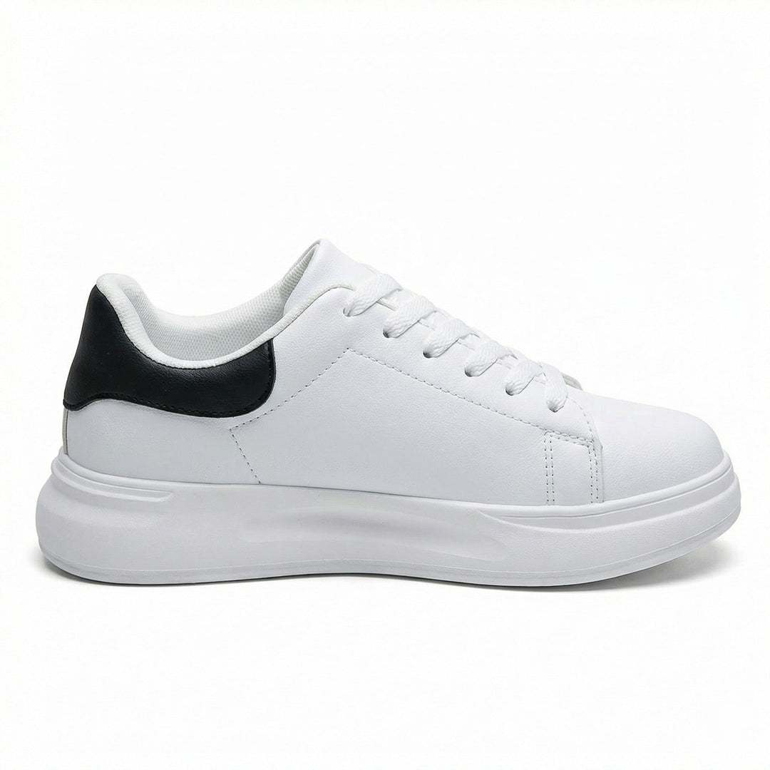 Orthopädische weiße Turnschuhe – Seravelle