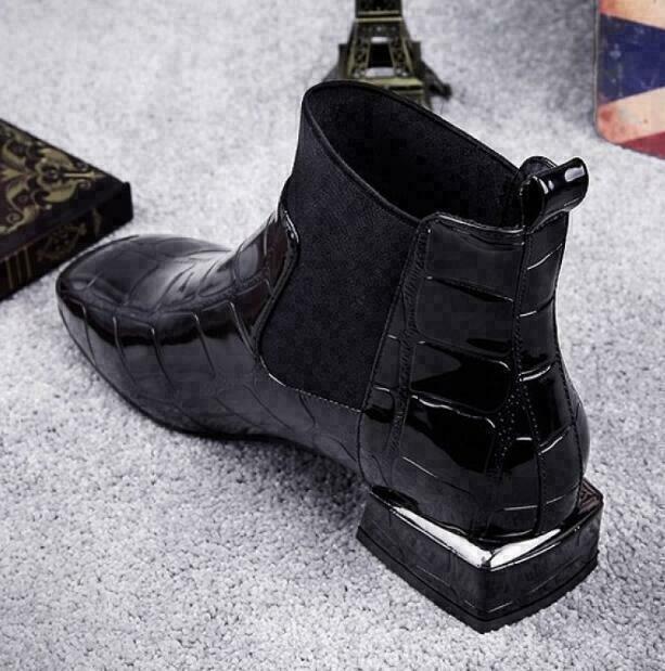 Hochwertige Lederstiefel – Tavélo