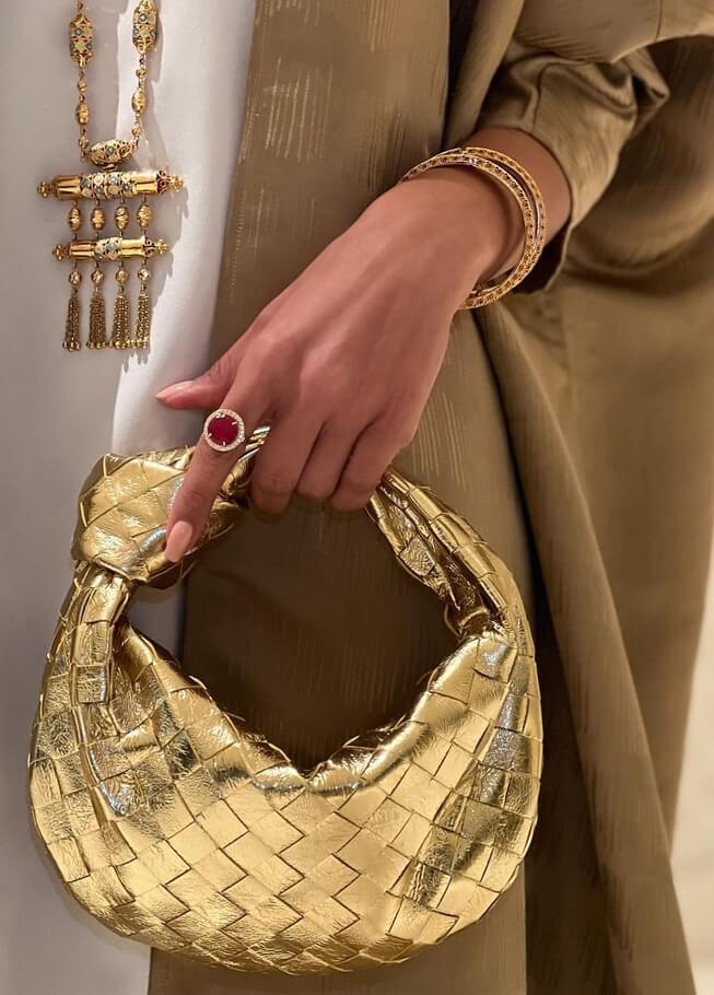 Elegante Gitterstruktur-Handtasche