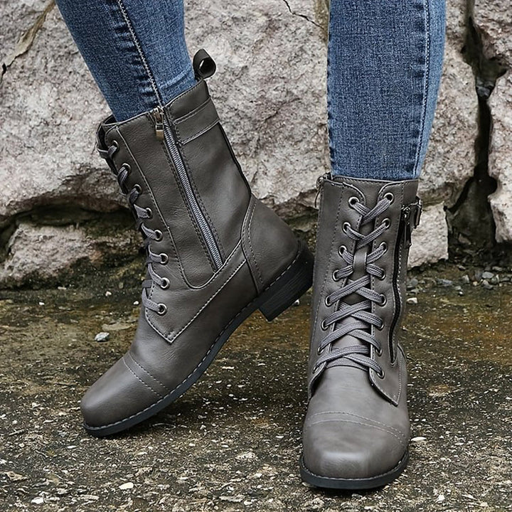 Echoarchiv | Orthopädische Stiefeletten mit seitlichem Reißverschluss