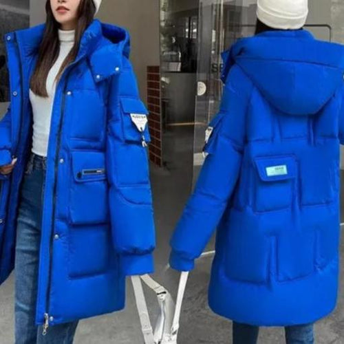 Winterparka - isolierte lange blaue Jacke mit praktischen Taschen – Avérine