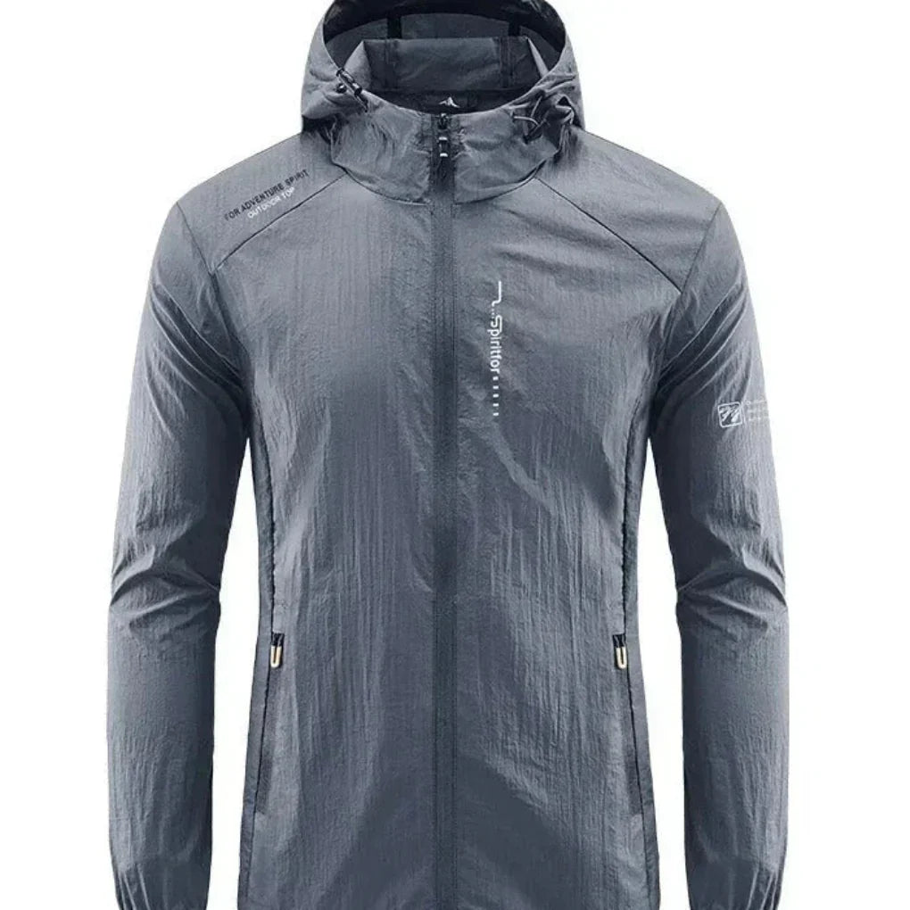 Echoarchiv | Ultraleichte, Wind- und Sonnensichere Sommerjacke mit Kapuze für Herren
