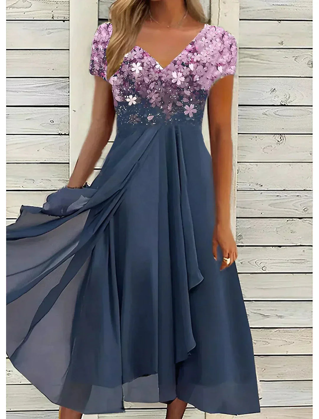 Echoarchiv | Elegantes Midi Kleid mit Blumen-Spitze
