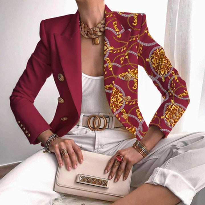 Echoarchiv | Asymmetrischer Blazer mit aufwändigem Gold- und Kettenmuster perfekt für lässige Tage