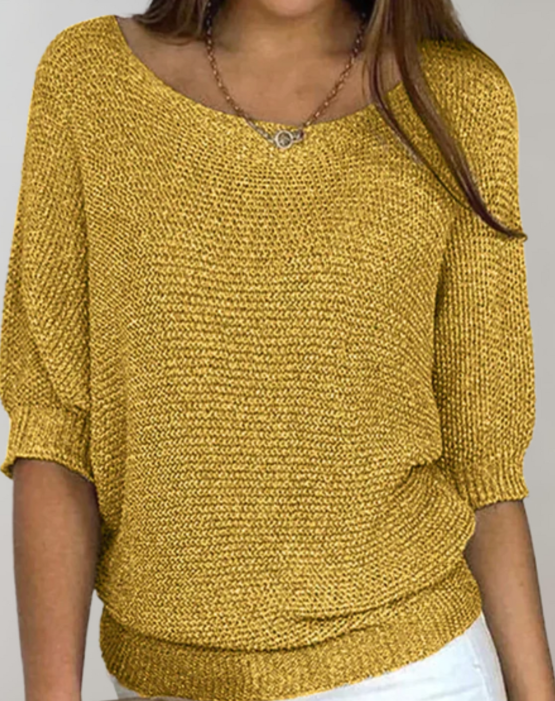Echoarchiv | Schöner Taillierter Pullover Mit Rundhalsausschnitt Und Einfachen Mittellangen Ärmeln