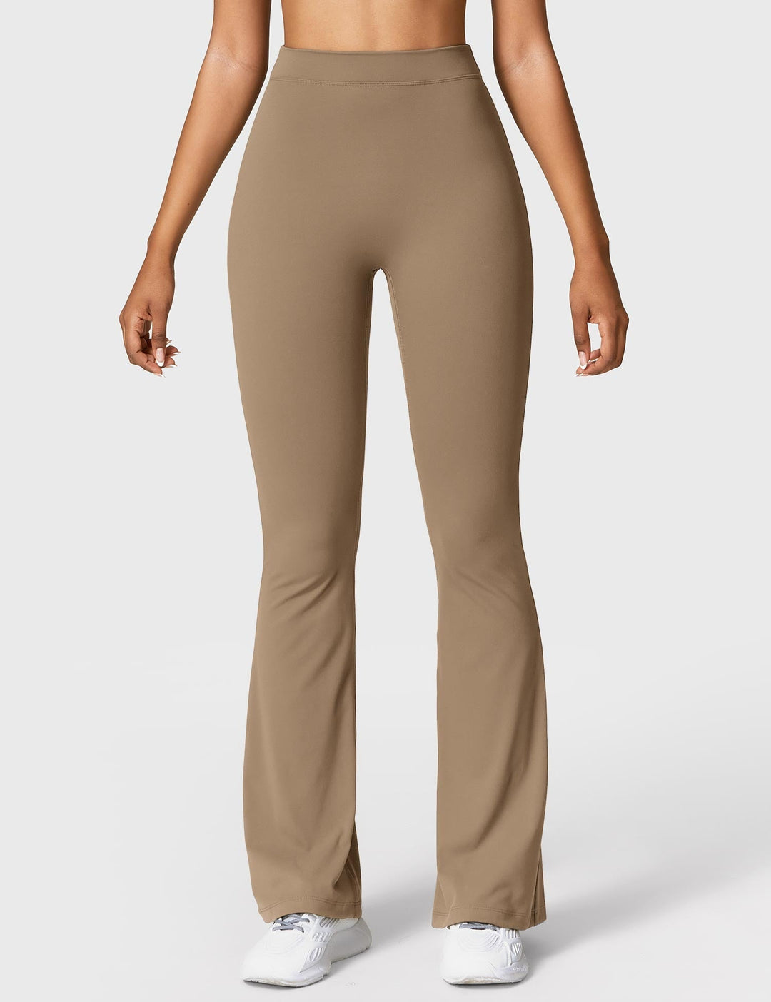 Echoarchiv | Ausgestellte Leggings mit V-Ausschnitt