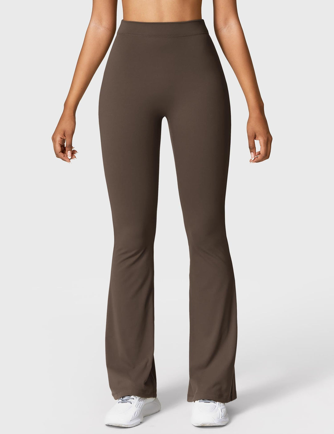 Echoarchiv | Ausgestellte Leggings mit V-Ausschnitt