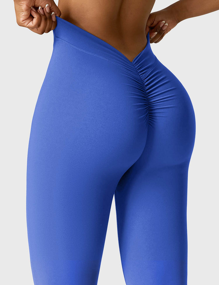 Echoarchiv | Ausgestellte Leggings mit V-Ausschnitt