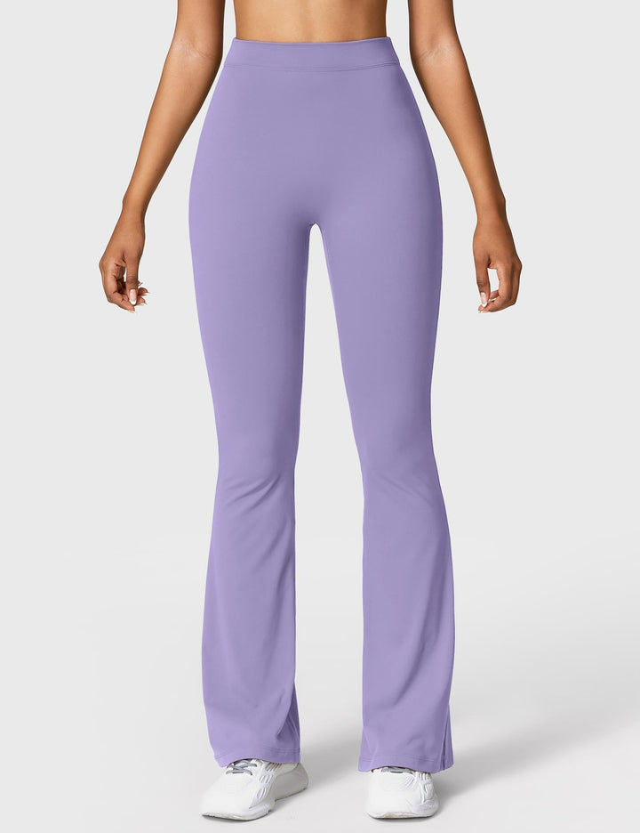 Echoarchiv | Ausgestellte Leggings mit V-Ausschnitt