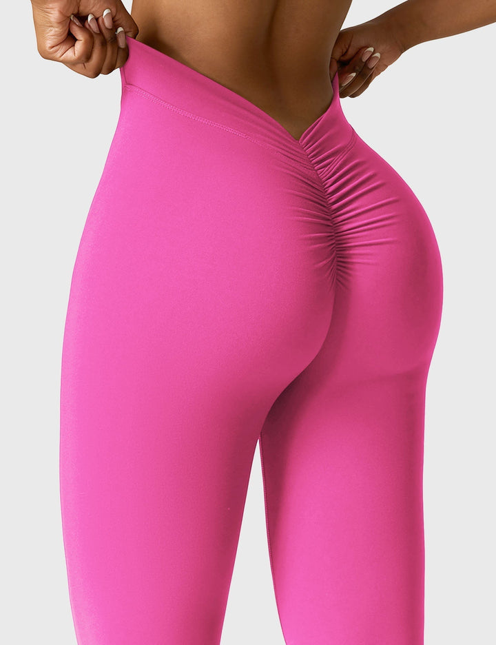 Echoarchiv | Ausgestellte Leggings mit V-Ausschnitt